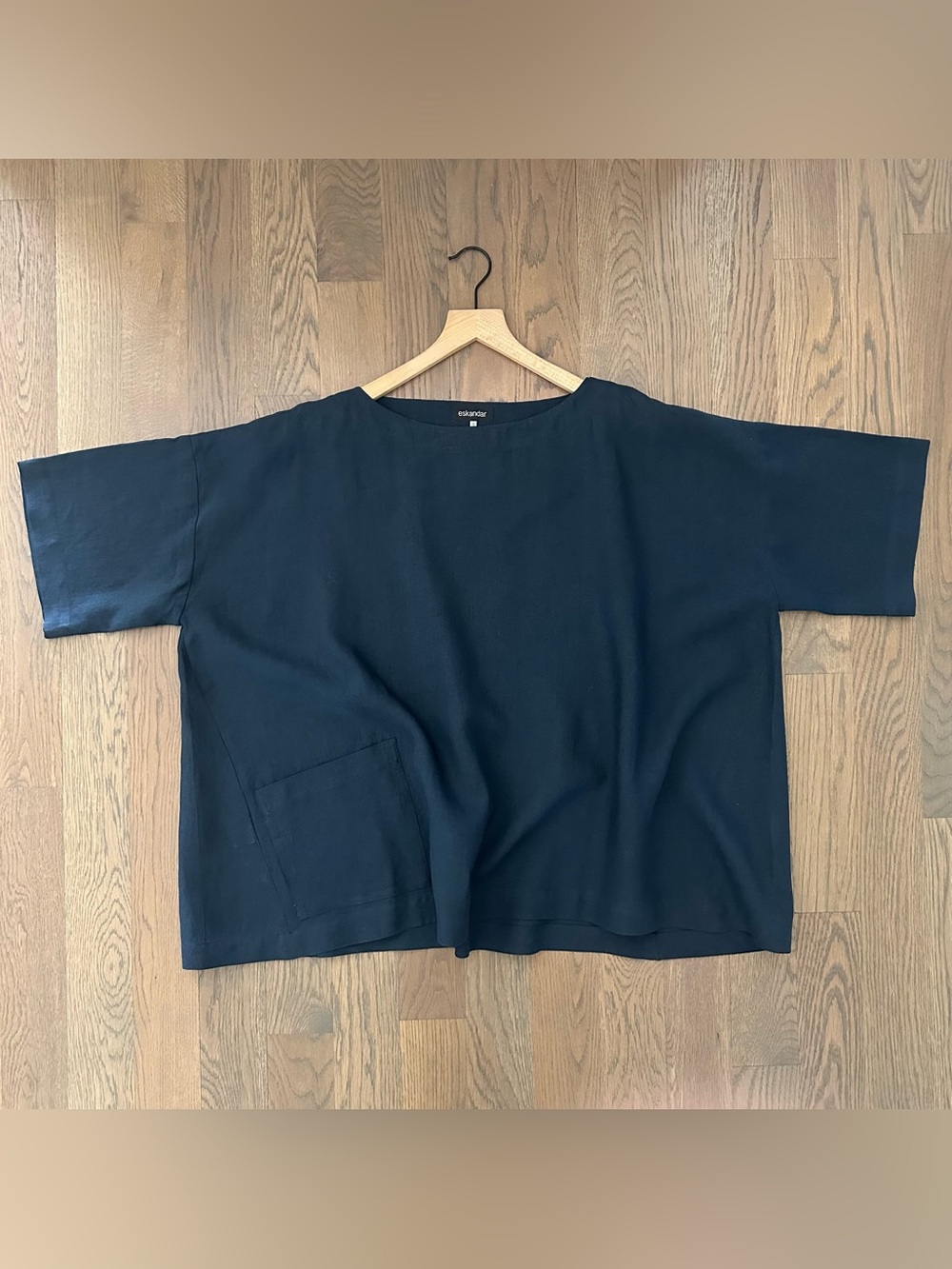 Eskandar Handkerchief Linen Wide A-line Scoop Neck Pocket Top in Navy Blue 0 / S